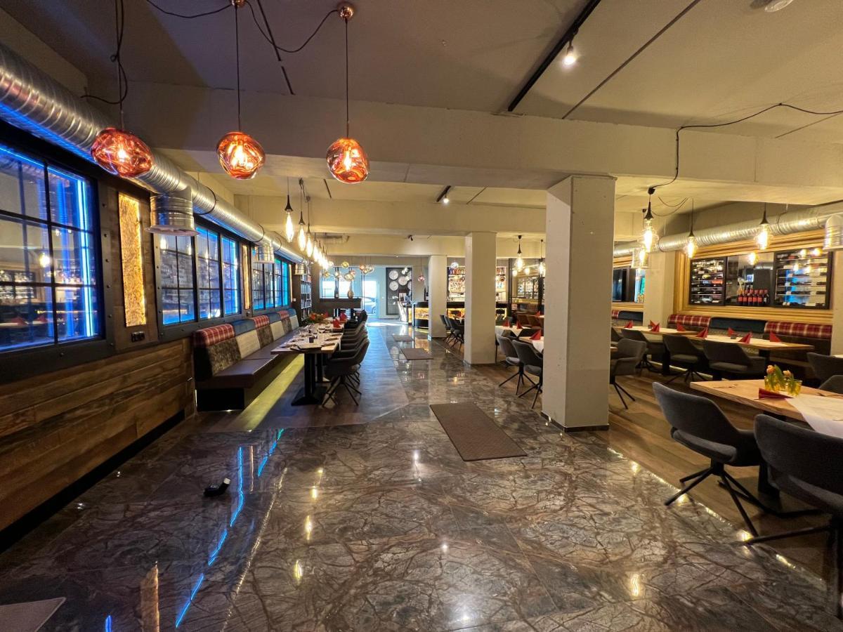 Hotel Ammerlaender Hof Вестерщеде Екстериор снимка